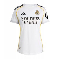 Stroje piłkarskie Real Madrid Koszulka Podstawowej dla damskie 2025-26 Krótki Rękaw